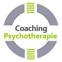 Coaching Aschaffenburg - das Bild besteht aus einem weißen und grauen Kreis, der graue Kreis wird horizontal durch einen weißen Balken durchbrochen. In diesem Symbol steht der Text Coaching Psychotherapie